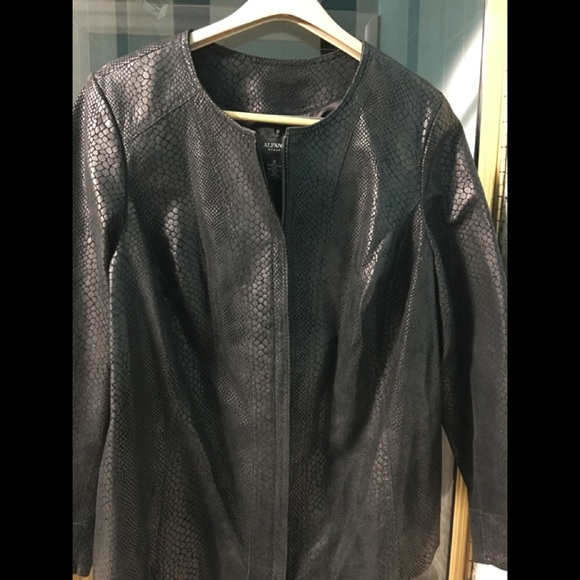 Jacket - Picture 2 of 2